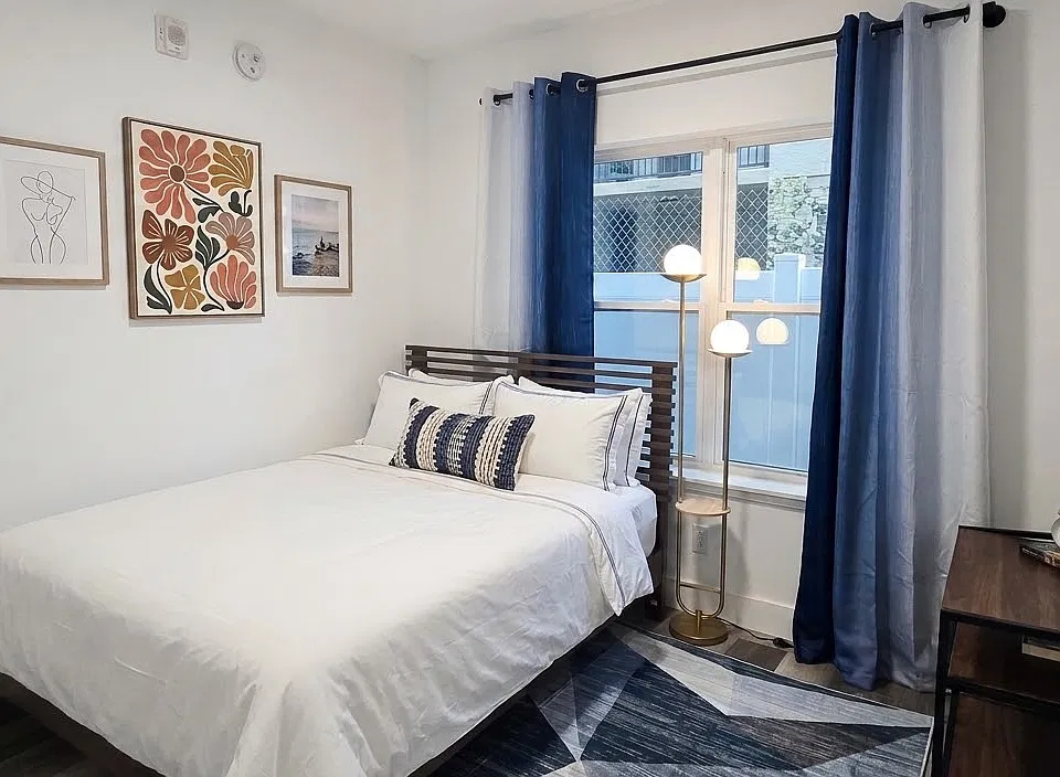 706 Bergen St #1