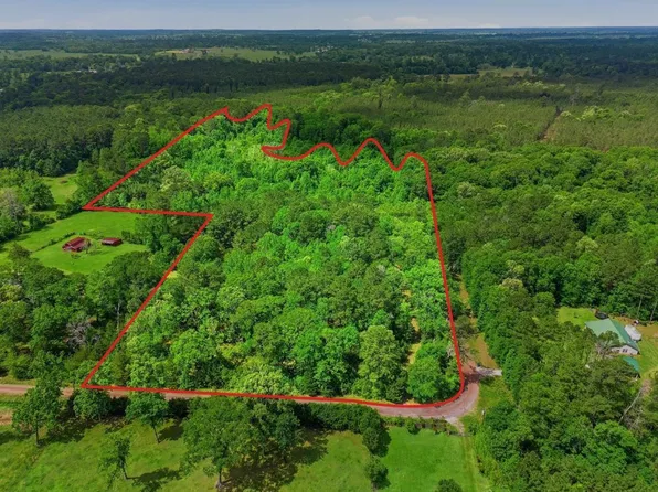 151 Parker Rd, New Waverly, TX 77358