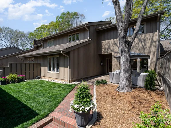 5306 Wingedfoot Rd, Charlotte, NC 28226