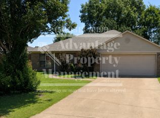 1640 Josh Dr, Conway, AR 72034