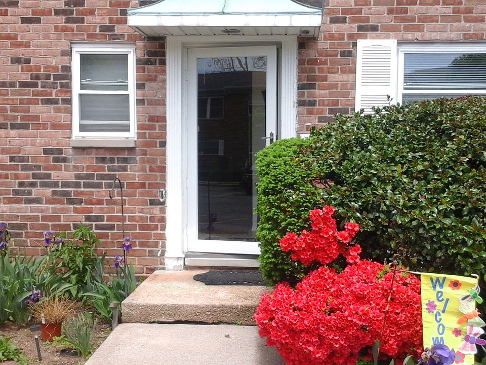 1st image of 1030-31 Franklin Ave