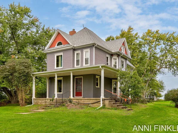 1818 W Bippley Rd, Lake Odessa, MI 48849