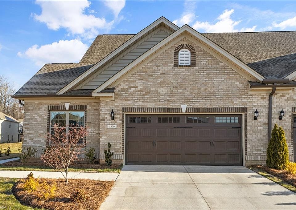 1st image of 1579 Oakbluffs Dr Lot 408