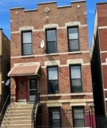 260 W 24th St Photo 1