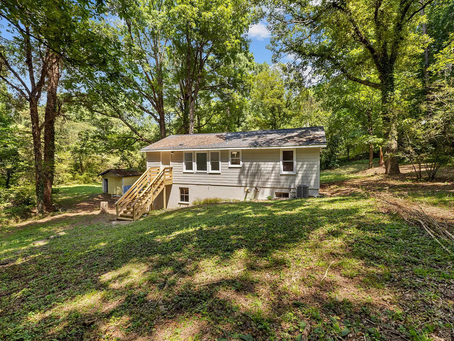 716 Crescent Ridge Road - 1 — Photo 3
