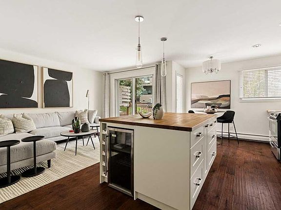 3rd image of 1721 E 13th St SW #203