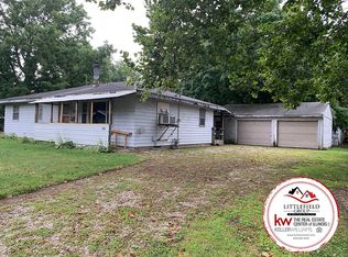 703 Walker Ave, Saint Joseph, IL