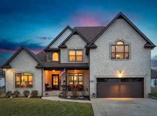 1091 Chagford Dr, Clarksville, TN 37043