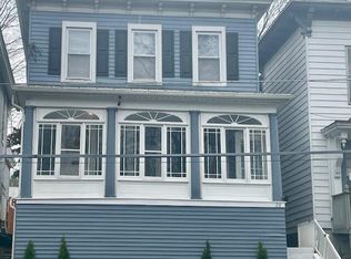 28 Younglove Ave, Cohoes, NY 12047