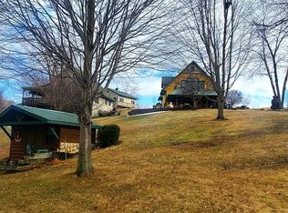 32326 Bufflehead Dr, Unionville, MO 63565