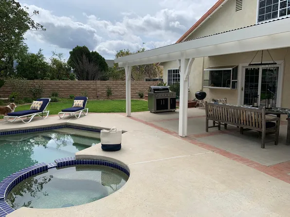 6622 Joshua St, Oak Park, CA 91377