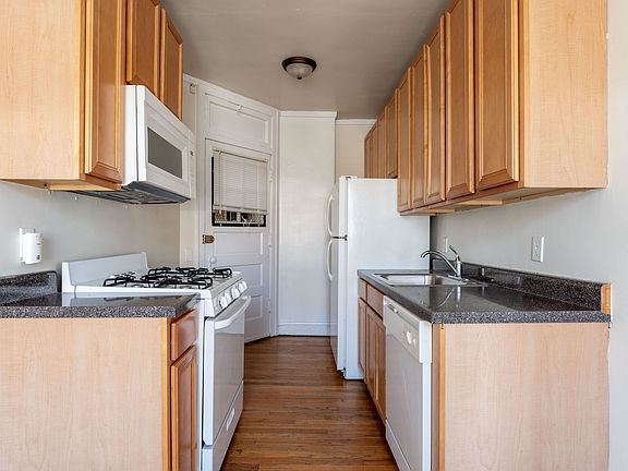 4th image of 4801 N Fairfield Ave #4809-39