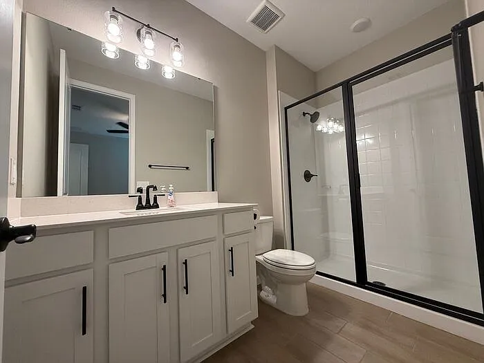 10073 Spring Lake Dr — Photo 23