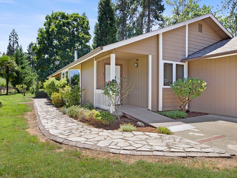 2928 Sand Creek Rd, Grants Pass, OR 97527 Zillow