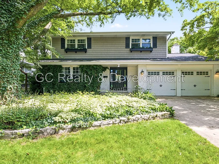 212 Tupelo Ave — Photo 1