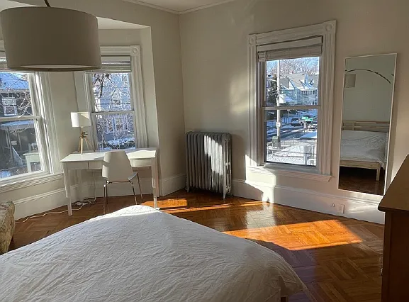 48 Aldie St #2 — Photo 10