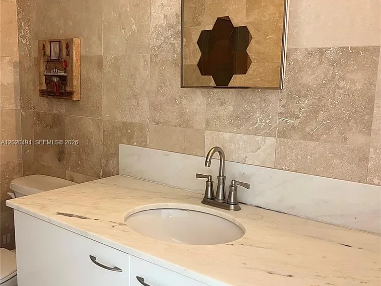 133 NE 2nd Ave #710 — Photo 11