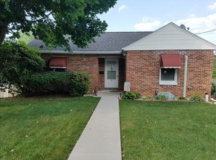 7 Pine St, Jacobus, PA 17407