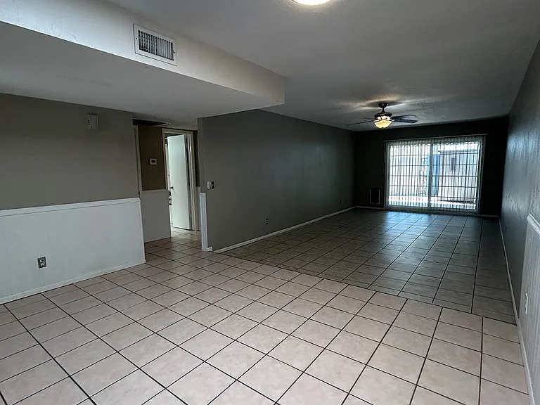 1991 E Colgate Dr — Photo 28