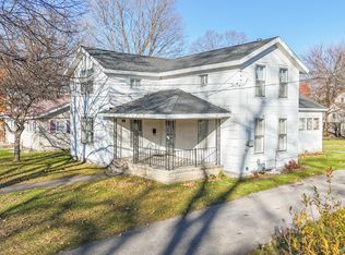 106 North St, Dowagiac, MI 49047