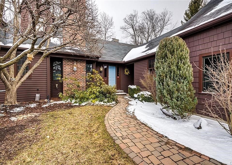 20 Artisan Way.  Soon, there will be a flowering bush to greet you at the entrance!