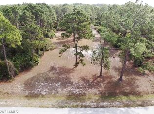 2206 Jefferson Ave, Alva, FL 33920