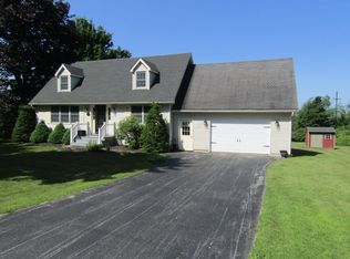 78 Mountain View Dr, Swanton, VT 05488