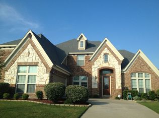 8413 Carrie Ln, Rowlett, TX 75089