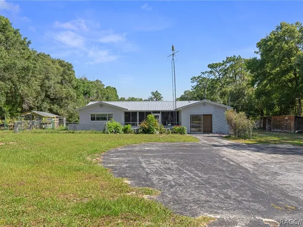 7251 W Lacey Ln, Homosassa, FL 34448