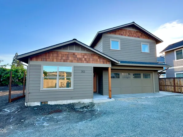 312 Lithia Ave, Talent, OR 97540