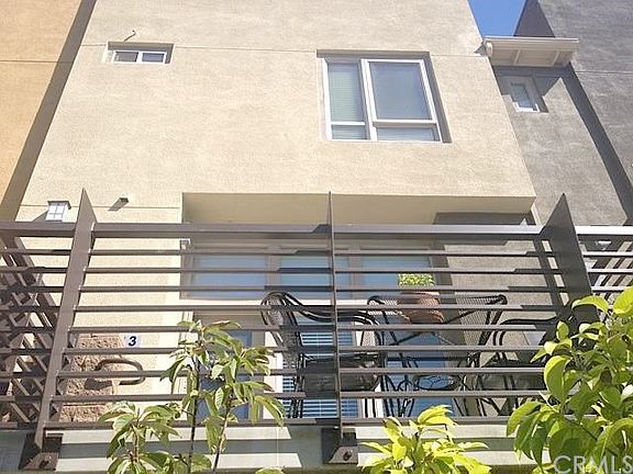 2nd image of 5511 W 149th Pl Unit 3