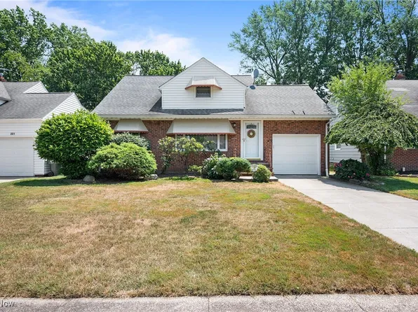 307 Halle Dr, Euclid, OH 44132