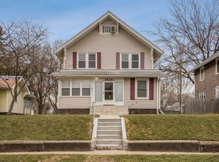 1724 E 13th St, Des Moines, IA 50316