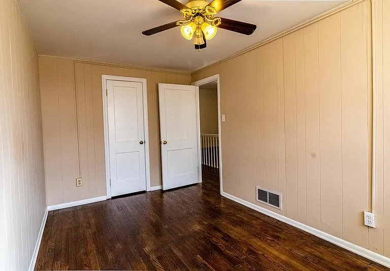 732 Old Riverside Rd — Photo 16