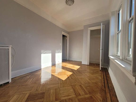 4th image of 4822 Church Ave APT 2R