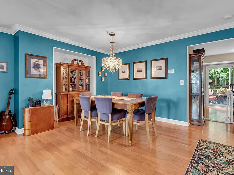 103 Quiet Waters Pl — Photo 10
