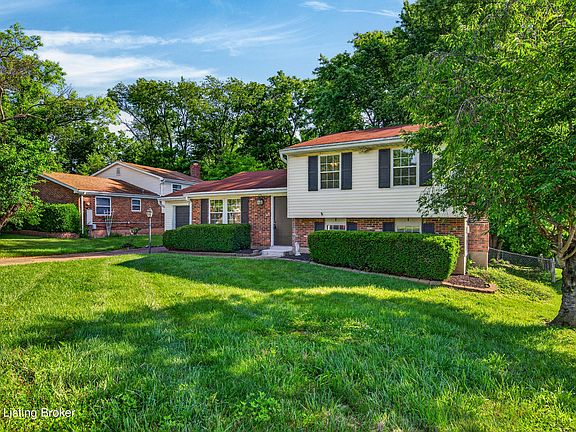 3rd image of 7005 Apple Orchard Ln