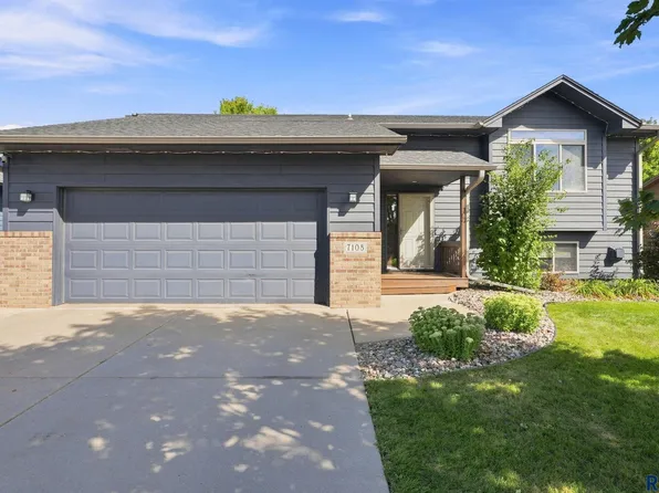 7108 W 53rd St, Sioux Falls, SD 57106