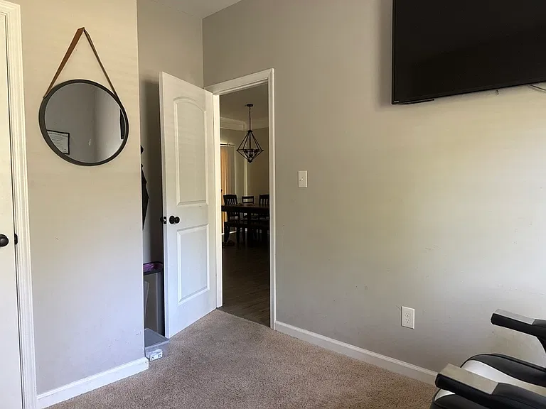 10906 Thiel Ct — Photo 7