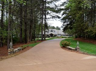 1680 Southpoint Ln, New London, NC 28127