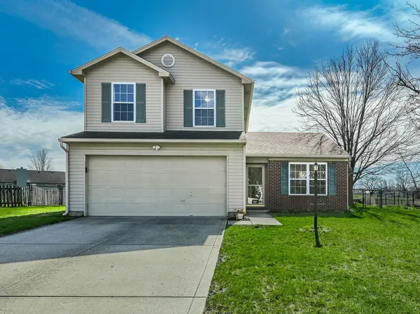 237 Broadmoor Bnd, Pittsboro, IN 46167