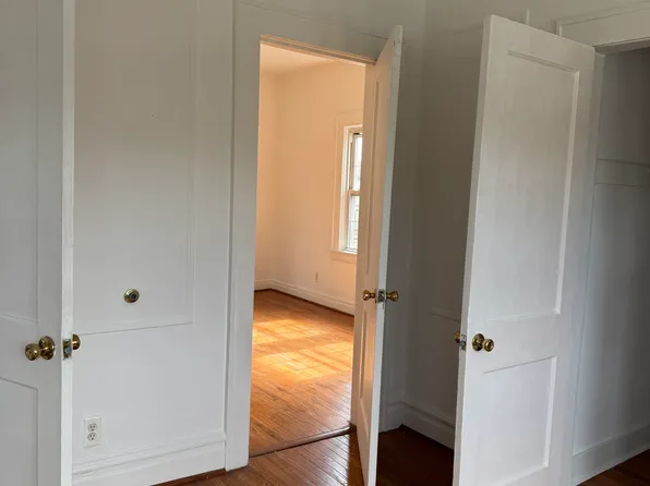 216 Osborne Ter #3, Newark, NJ 07112