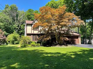 208 Townline Rd, Elma, NY 14059