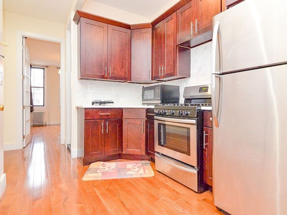 1st image of 161 Troutman St #2RR