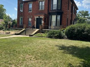 2912 Lincoln Ave #3, Riverside, IL 60546