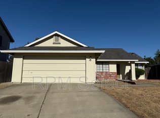 10 Gertz Ct, Sacramento, CA 95823