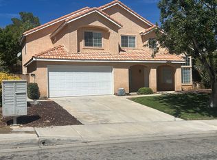 39523 Beacon Ln, Palmdale, CA 93551
