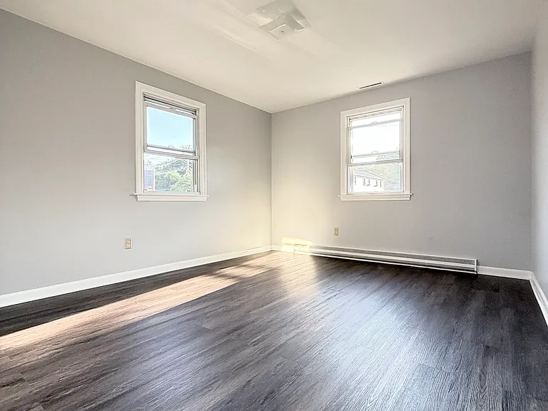 69 Jefferson Ave #71 — Photo 5