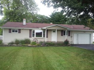 1512 Hickory Point Rd, Metamora, IL 61548