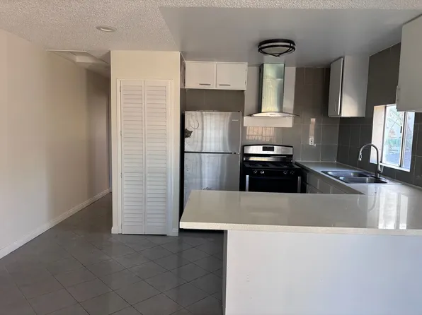 5440 - 5442 Lemon Grove Av, 5440-5442 Lemon Grove Ave #5440A, Los Angeles, CA 90038